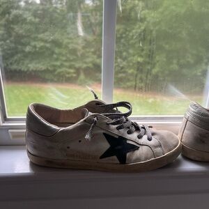 White and Black GOLDEN GOOSE REAL